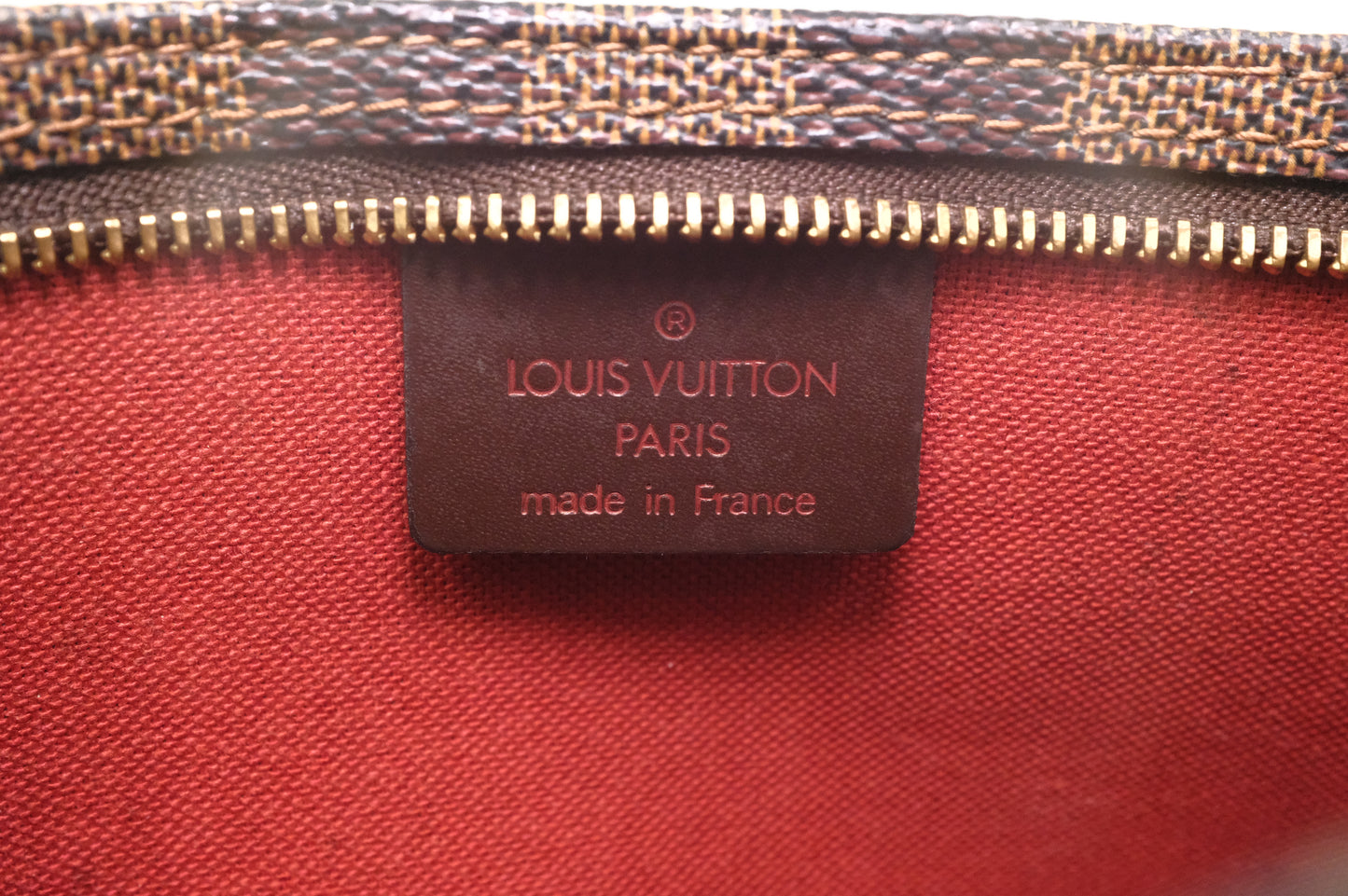 Louis Vuitton Novana Pouch in Damier Ebene Canvas