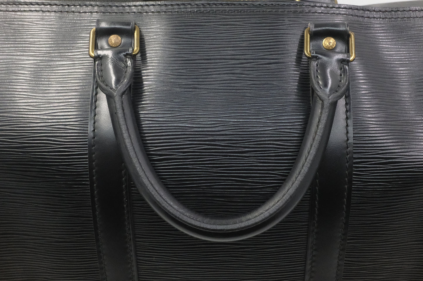 Louis Vuitton Keepall 55 in Black Epi Leather
