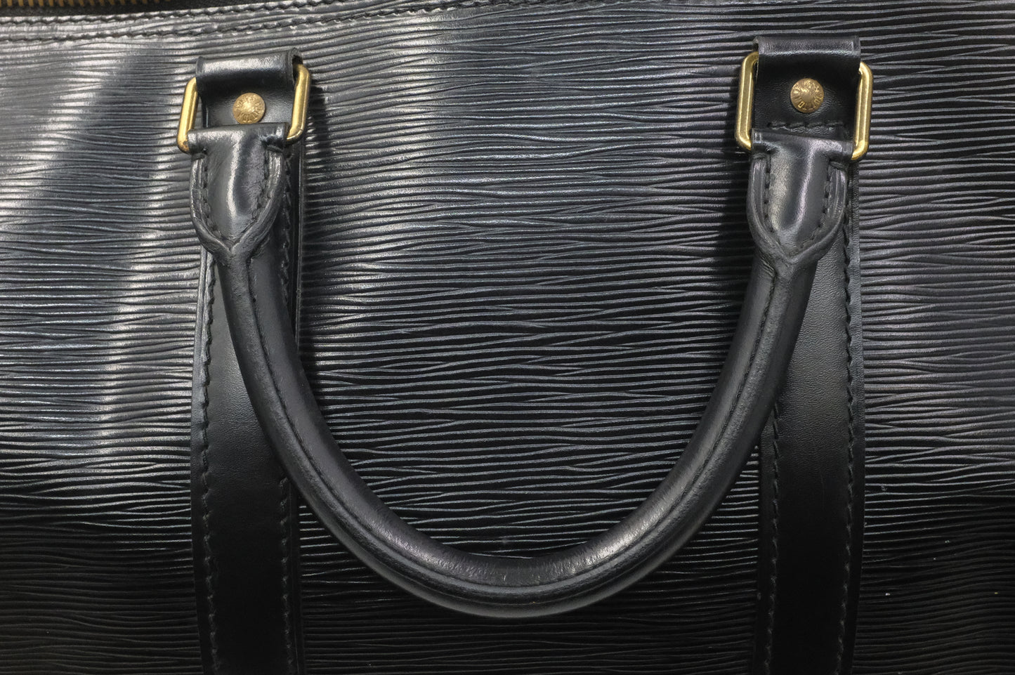 Louis Vuitton Keepall 55 in Black Epi Leather