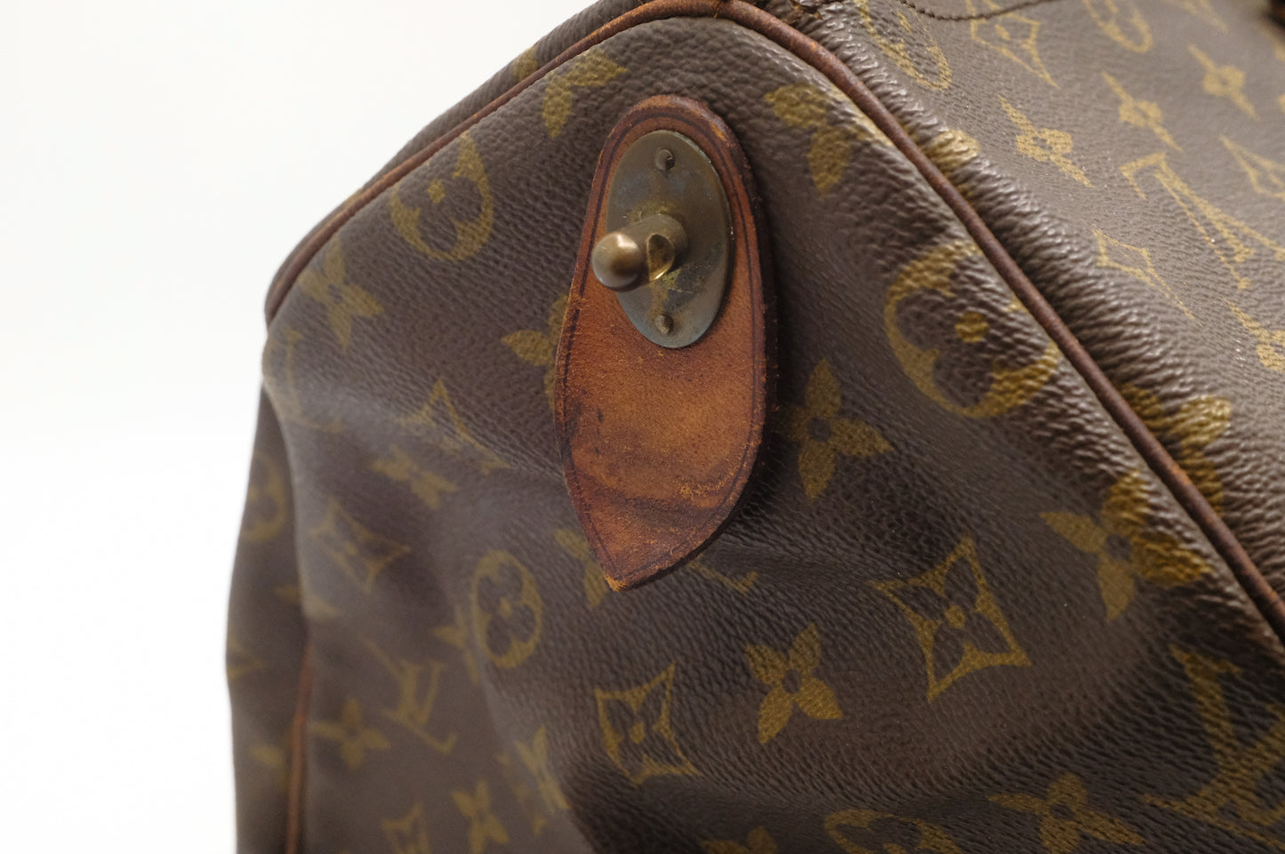 Louis Vuitton Keepall in Monogram Canvas