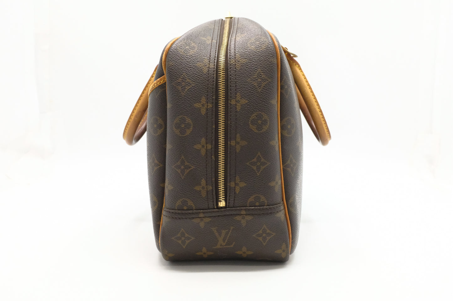 Louis Vuitton Deauville in Monogram Canvas