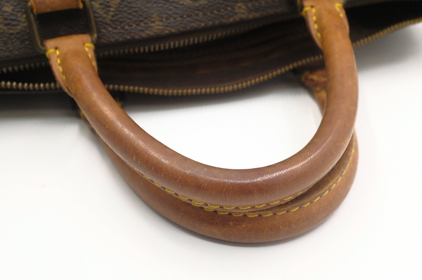 Louis Vuitton Speedy 30 in Monogram Canvas