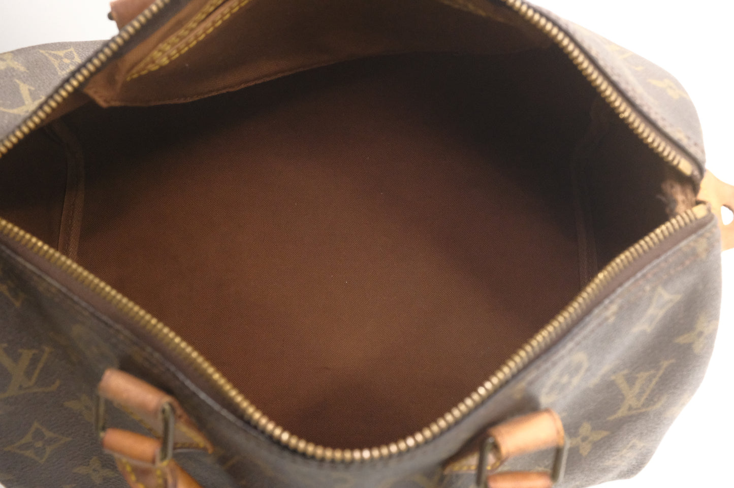 Louis Vuitton Speedy 30 in Monogram Canvas