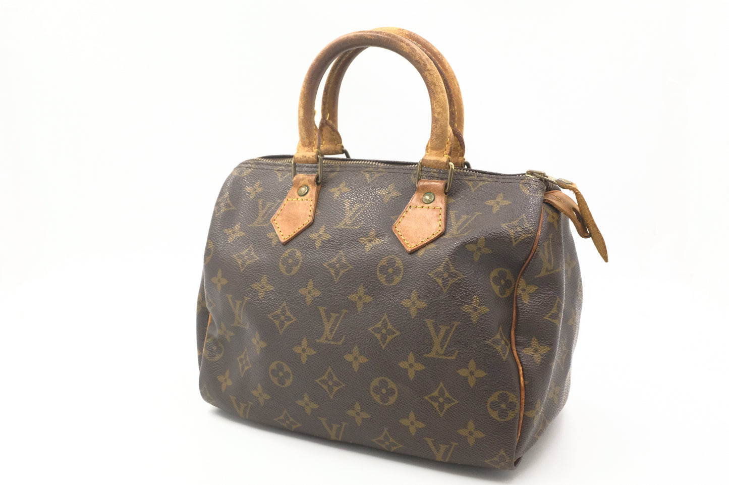 Louis Vuitton Speedy 25 in Monogram Canvas