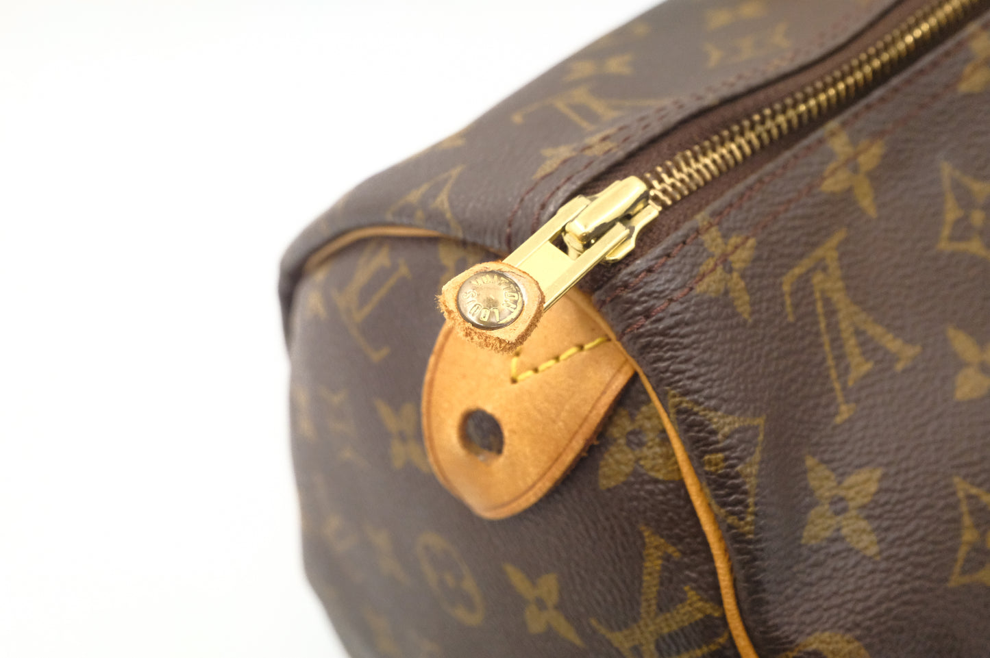 Louis Vuitton Speedy 40 in Monogram Canvas