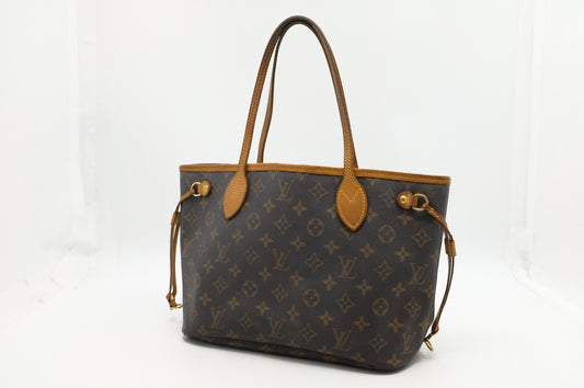 Louis Vuitton Neverfull PM in Monogram Canvas