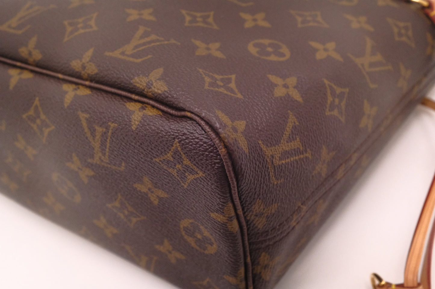 Louis Vuitton Neverfull PM in Monogram Canvas