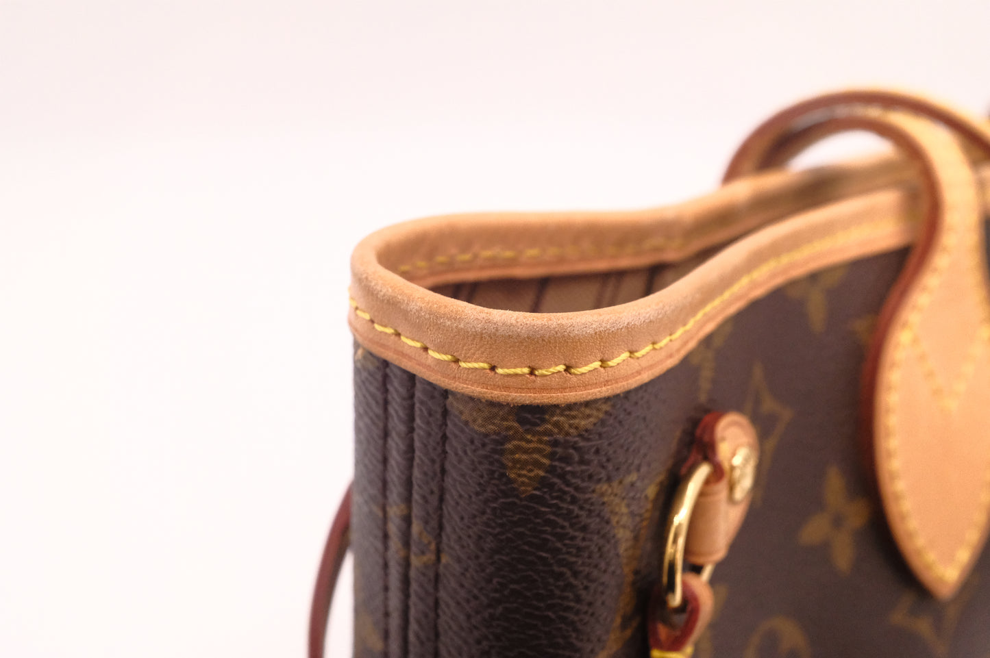 Louis Vuitton Neverfull PM in Monogram Canvas
