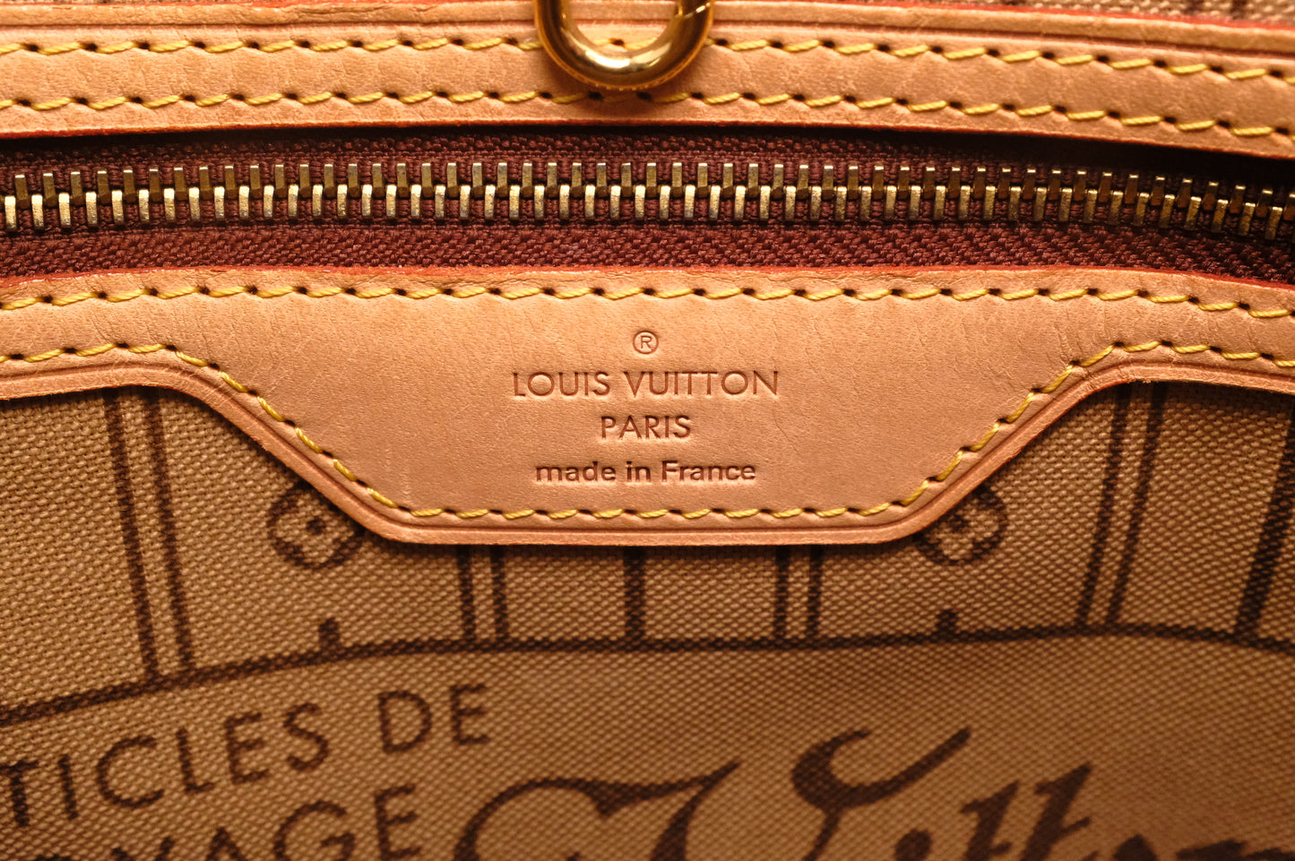 Louis Vuitton Neverfull PM in Monogram Canvas