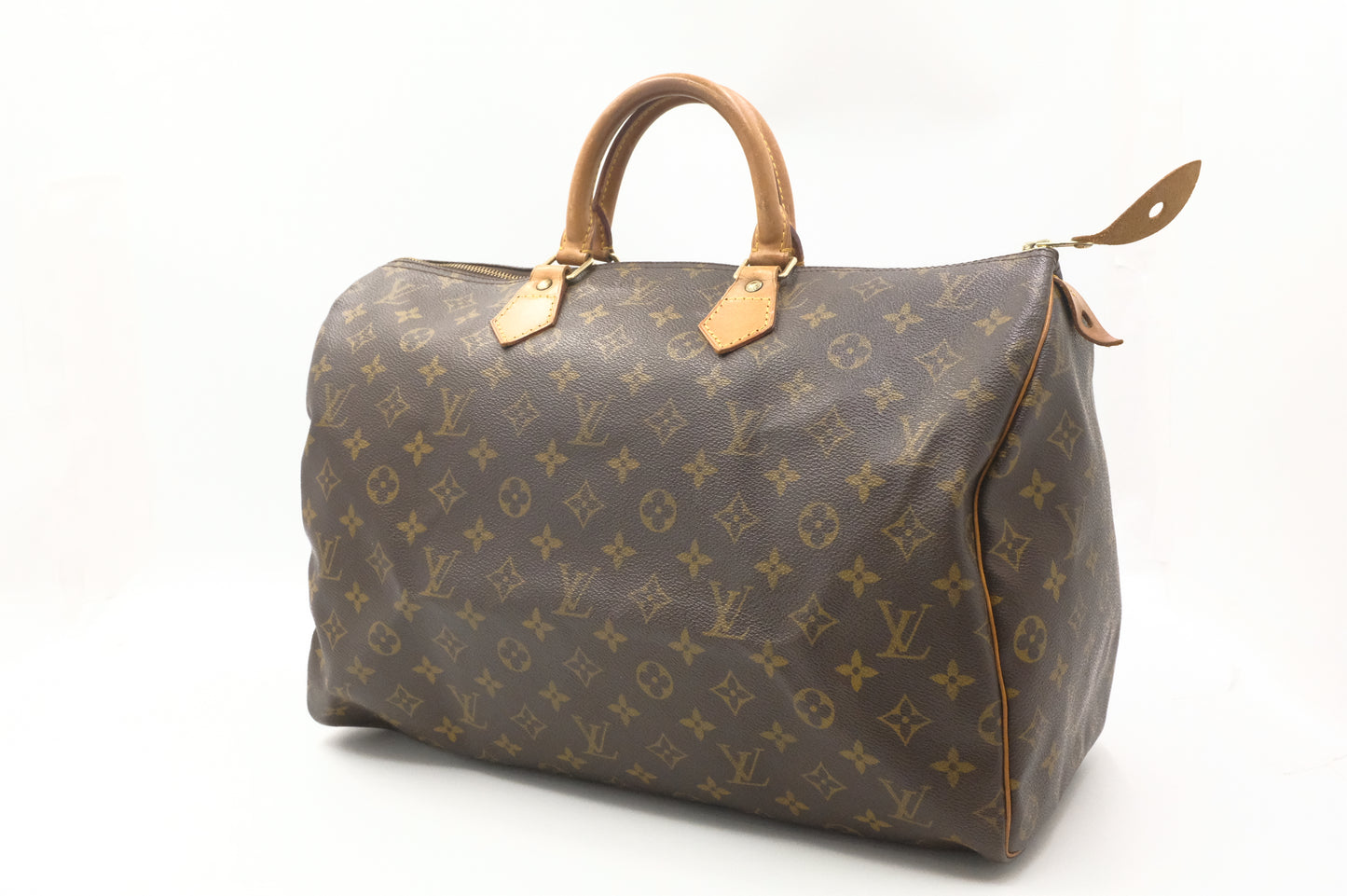 Louis Vuitton Speedy 40 in Monogram Canvas