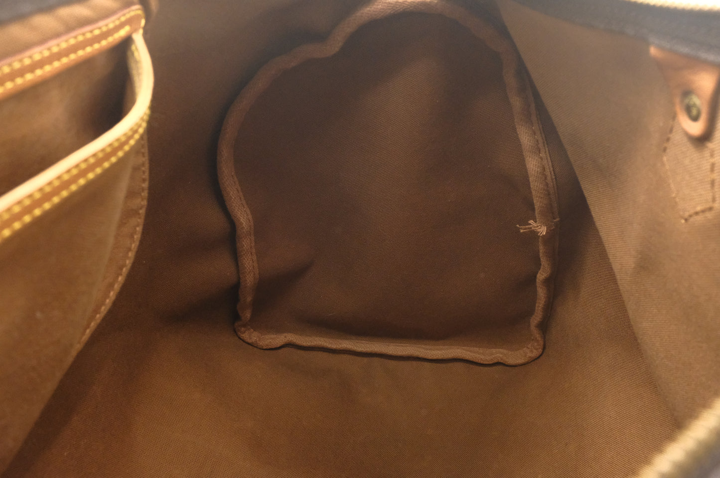 Louis Vuitton Speedy 40 in Monogram Canvas