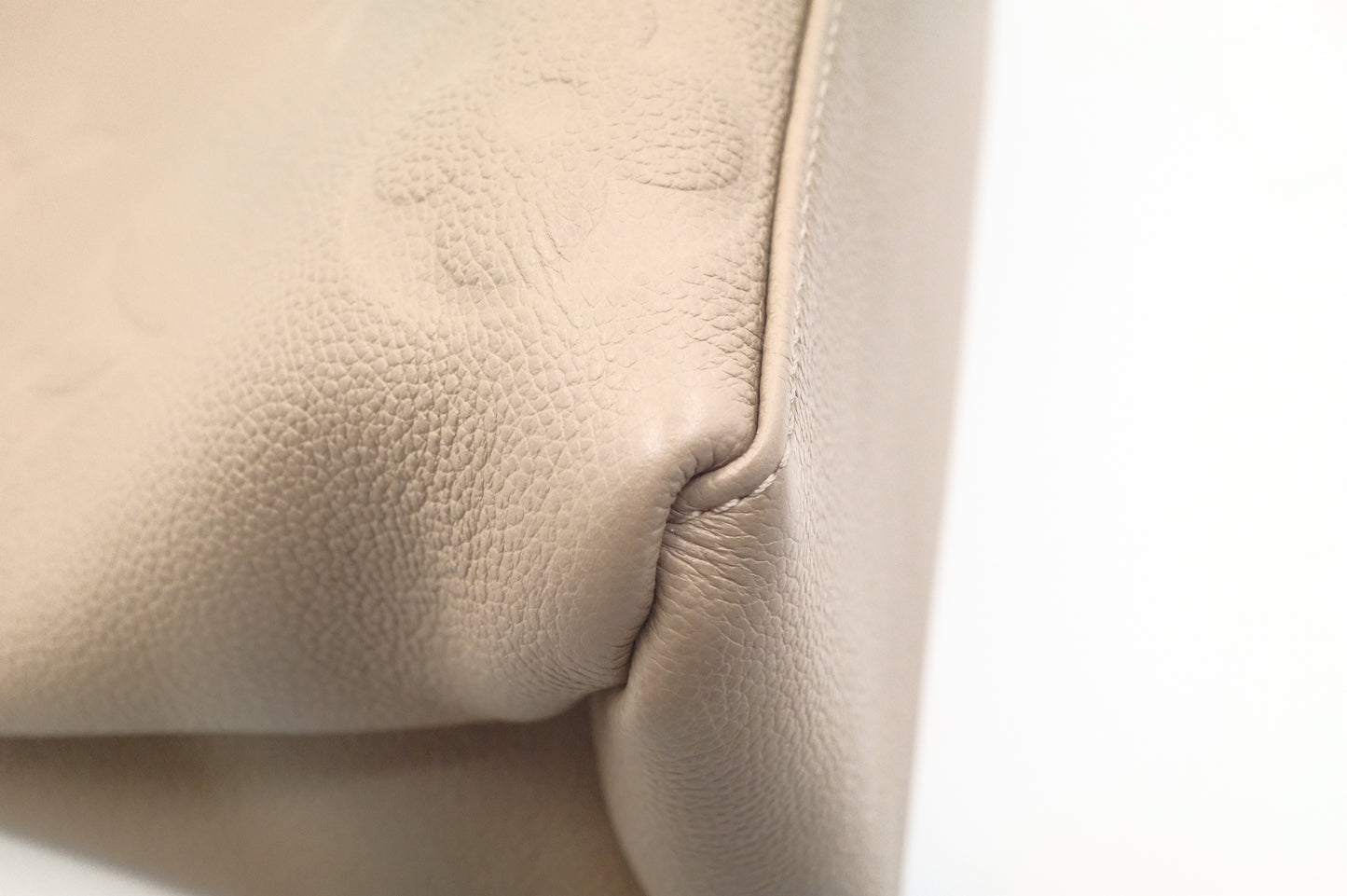 Louis Vuitton Grand Palais in Turtledove Empreinte Leather