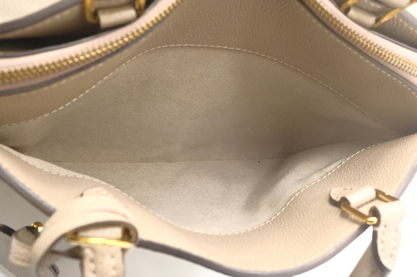 Louis Vuitton Grand Palais in Turtledove Empreinte Leather