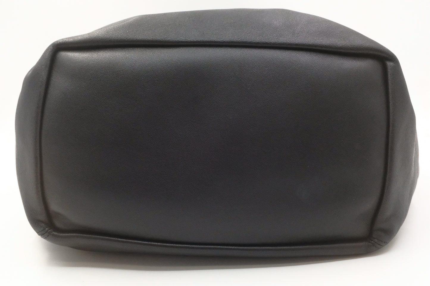 Loewe Medium Squeeze Bag in Black Leather