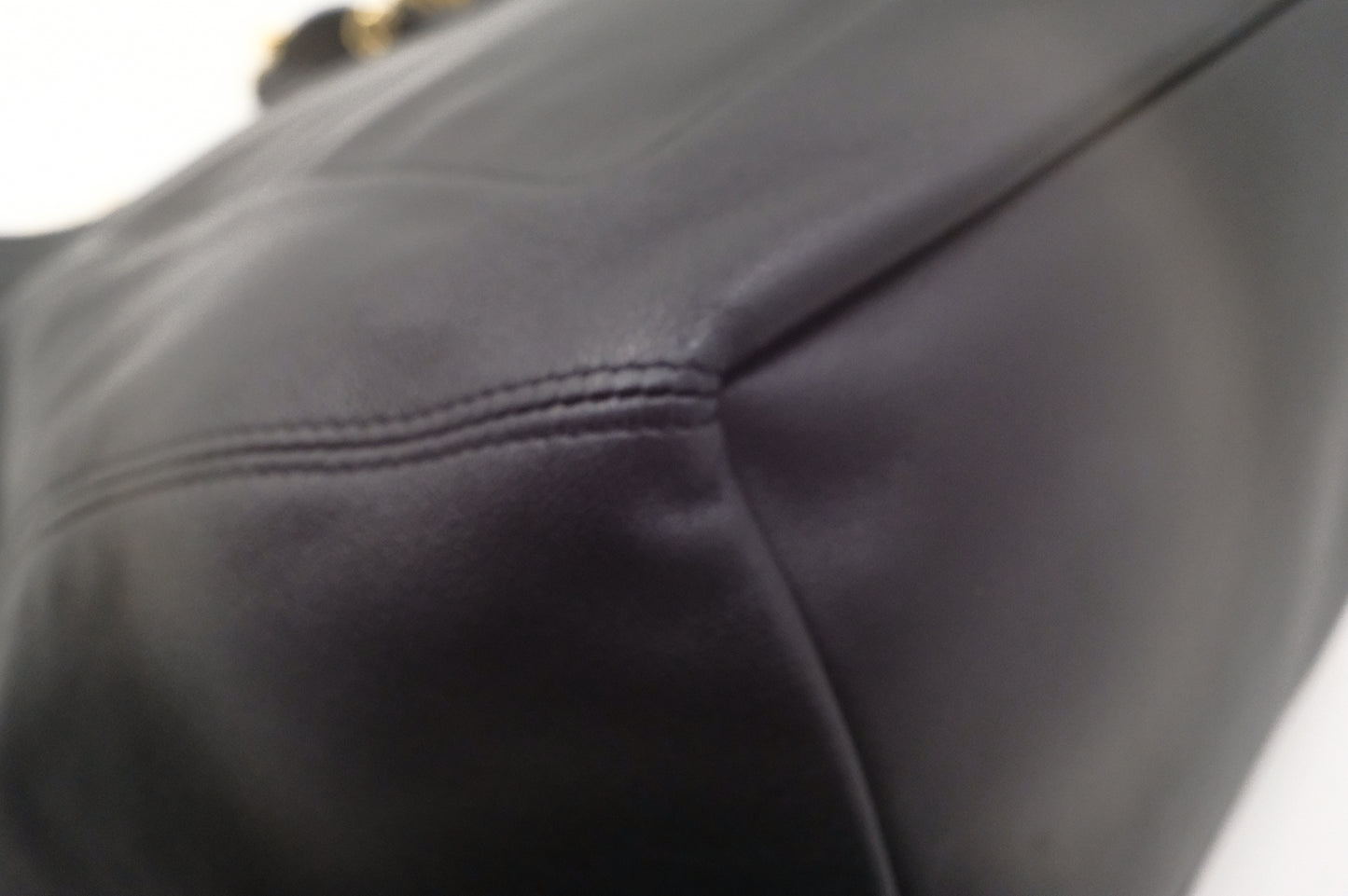 Loewe Medium Squeeze Bag in Black Leather