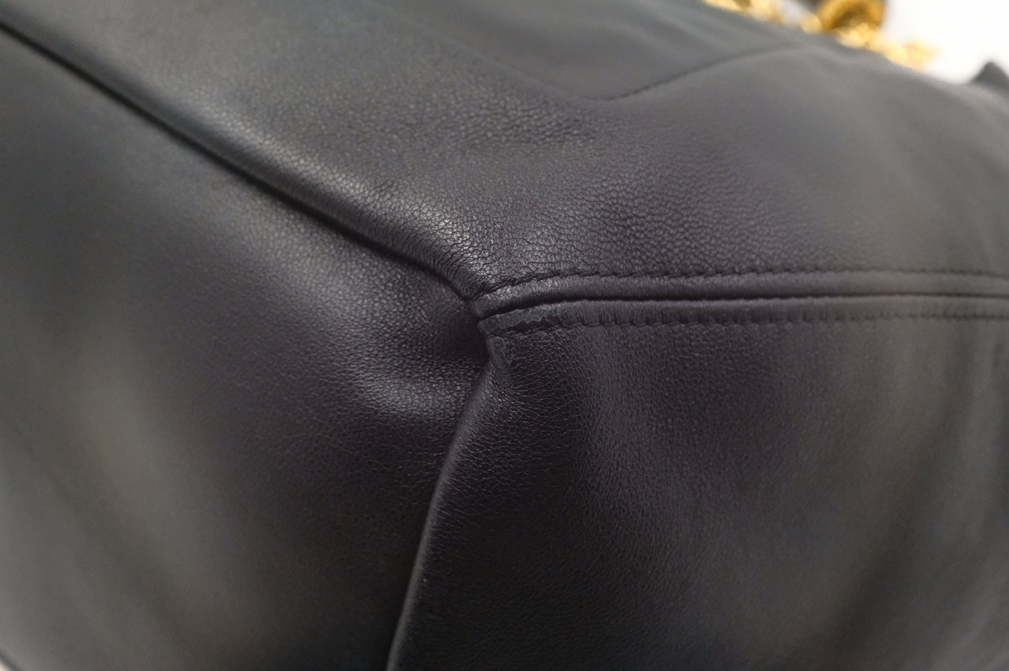 Loewe Medium Squeeze Bag in Black Leather