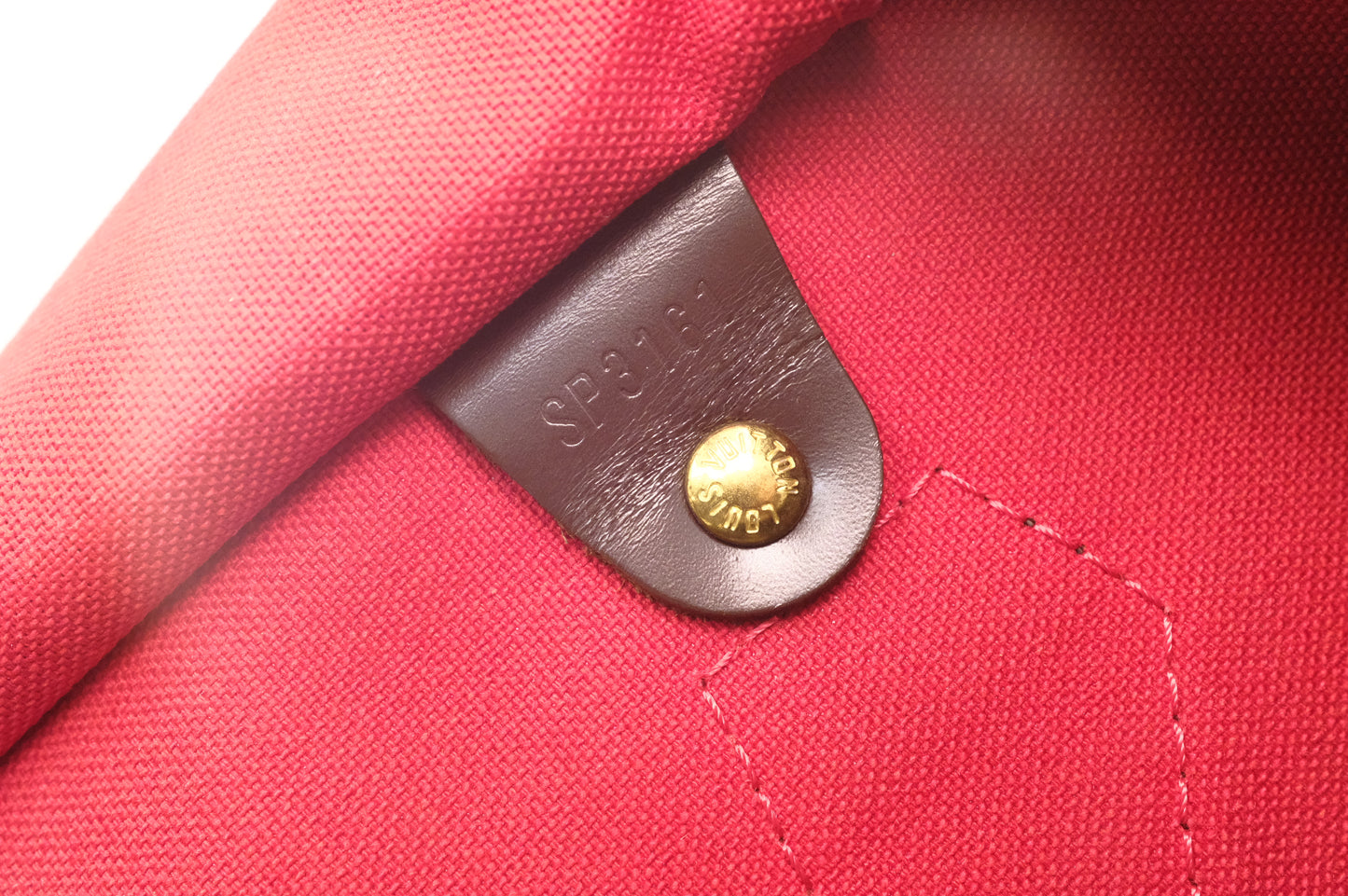 Louis Vuitton Speedy 35 in Damier Ebene Canvas