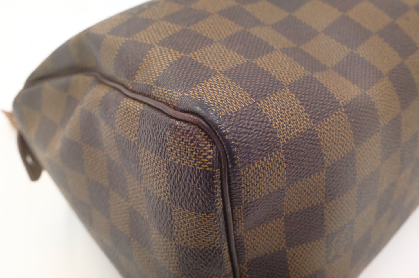 Louis Vuitton Speedy 25 in Damier Ebene Canvas