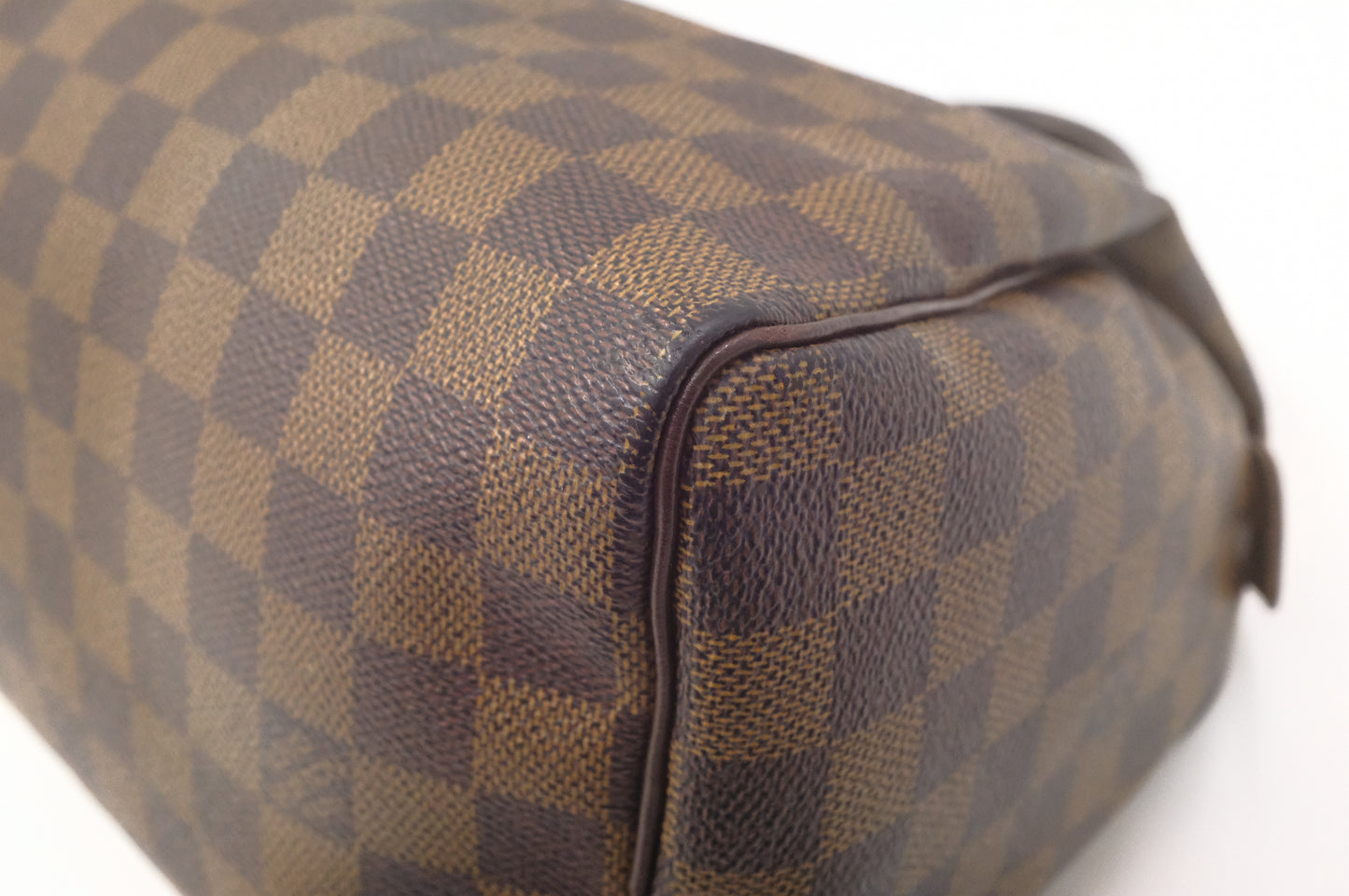 Louis Vuitton Speedy 25 in Damier Ebene Canvas