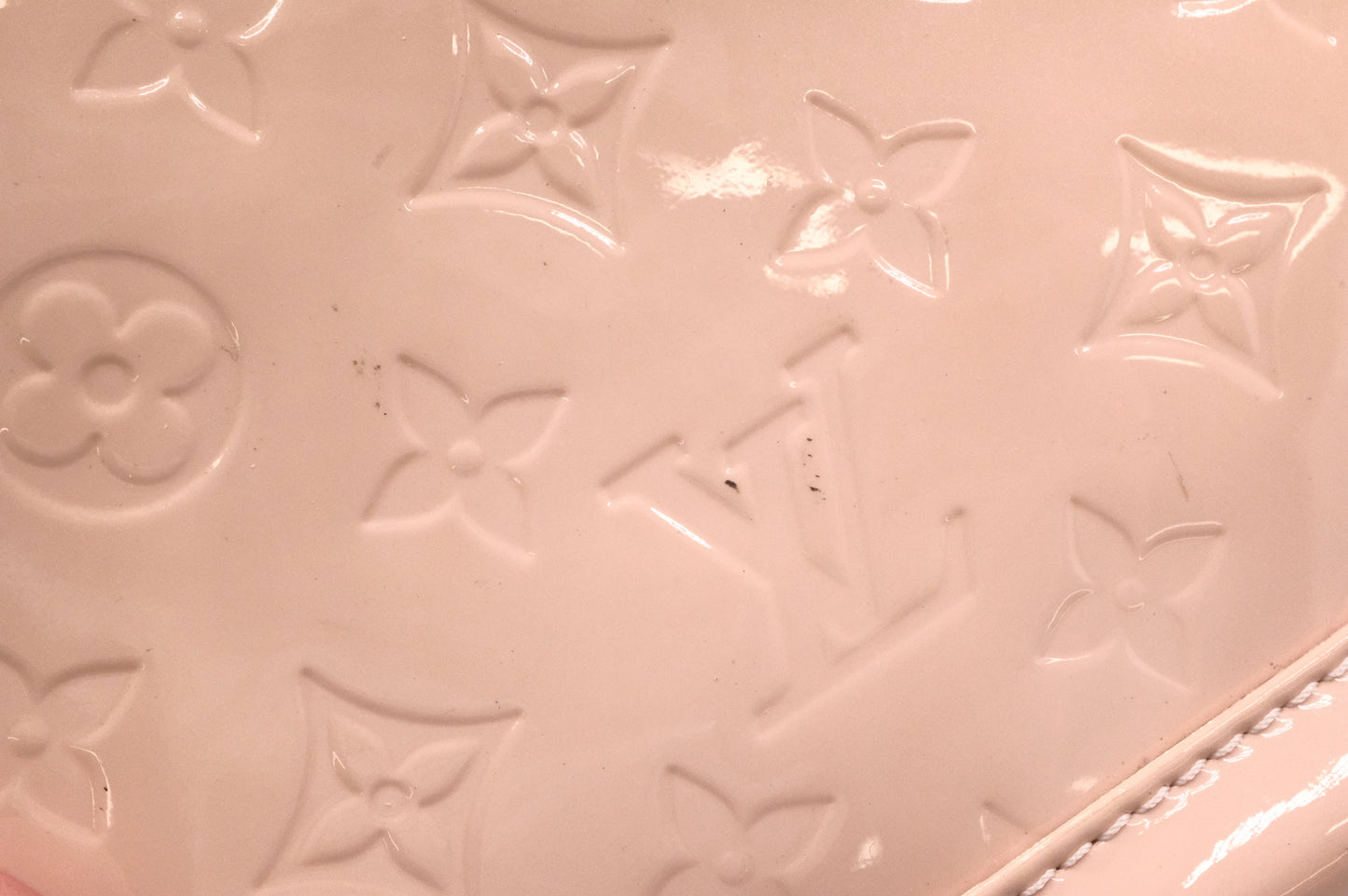 Louis Vuitton Alma BB in Pink Vernis Leather