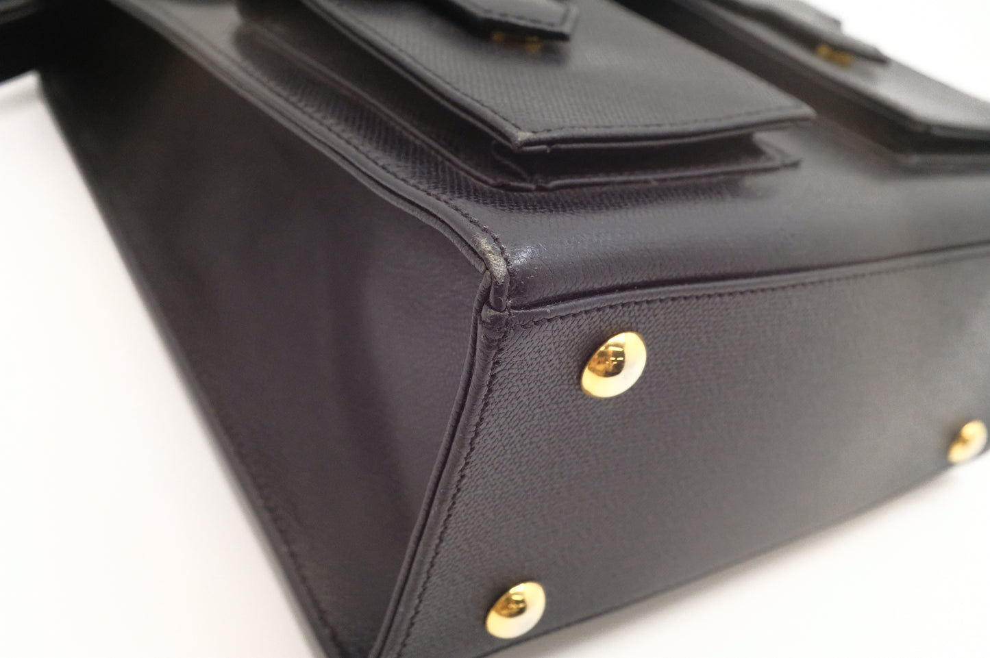YSL Saint Laurent Shoulder Bag in Black Leather