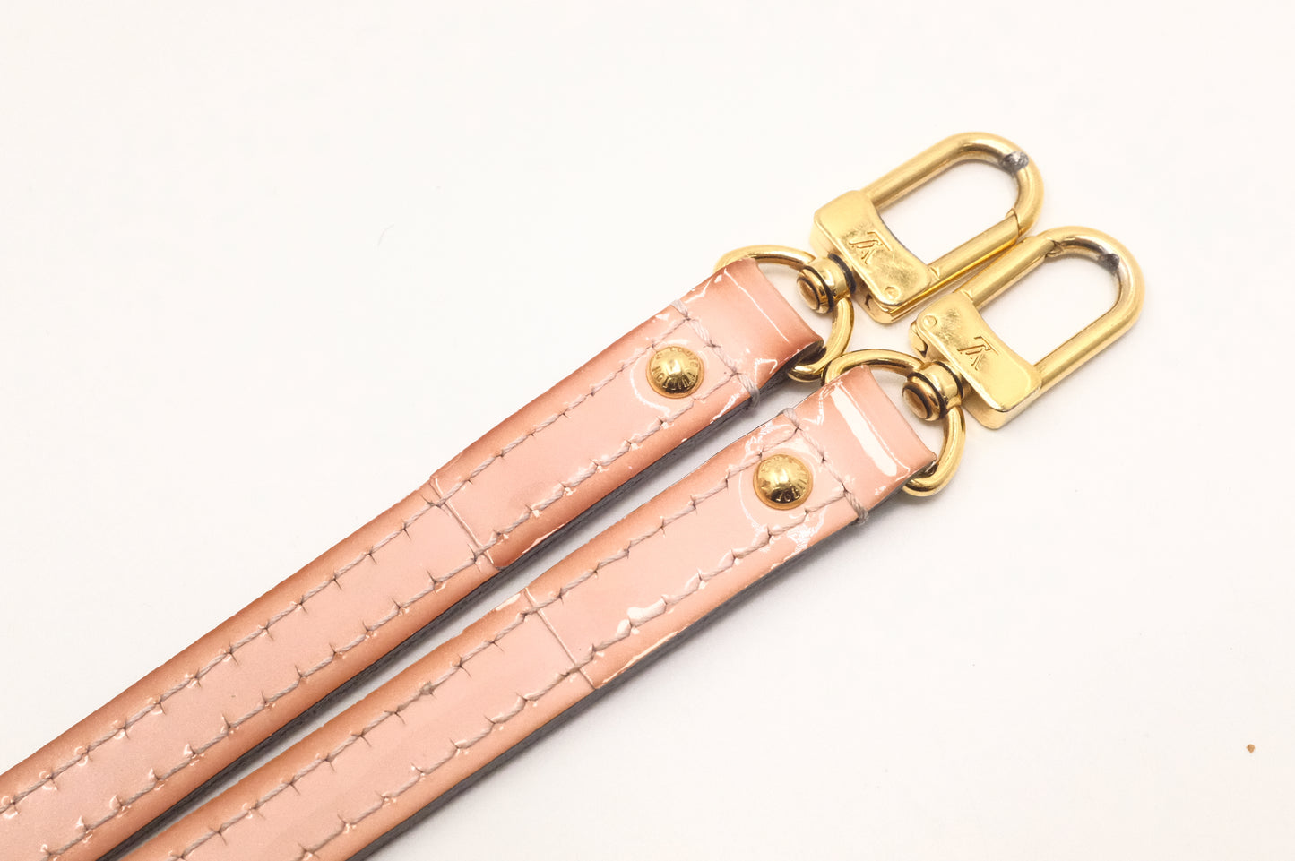 Louis Vuitton Alma BB in Pink Vernis Leather