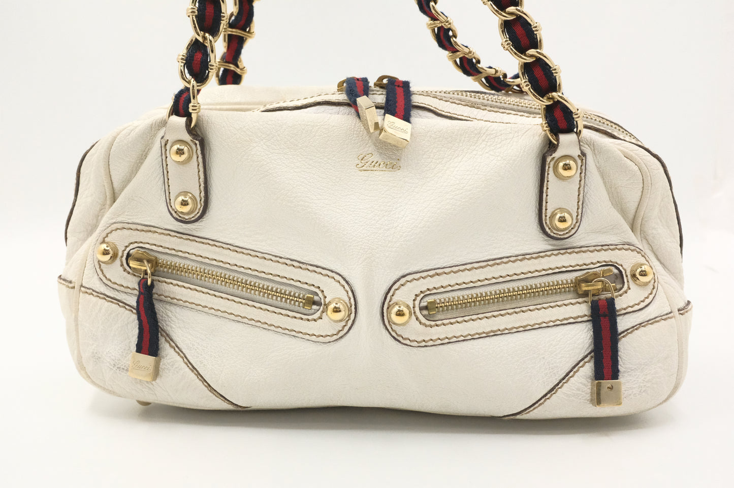 Gucci Shoulder Bag in White Leather