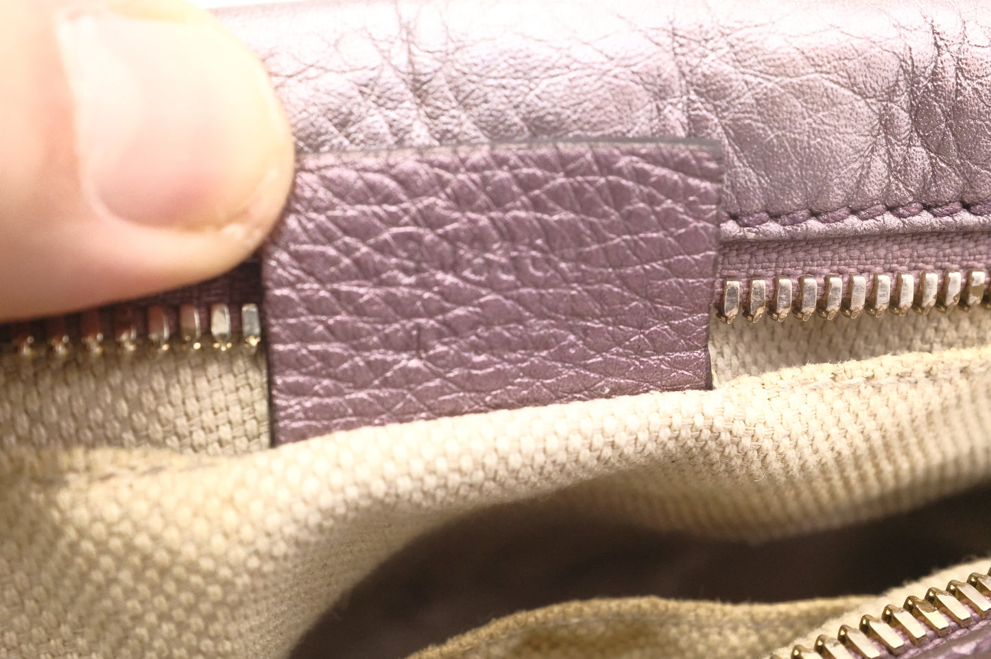 Gucci Soho Cossbody Bag in Metallic Purple Leather