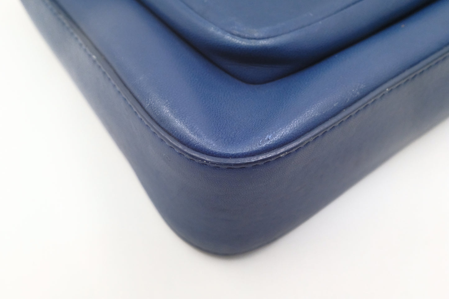 Fendi Leather Be Baguette in Blue Leather