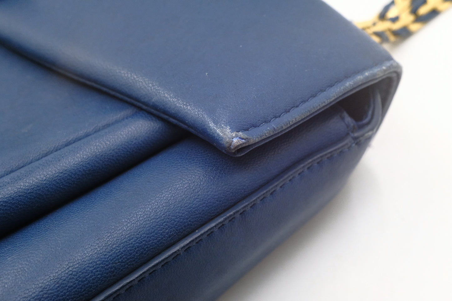 Fendi Leather Be Baguette in Blue Leather