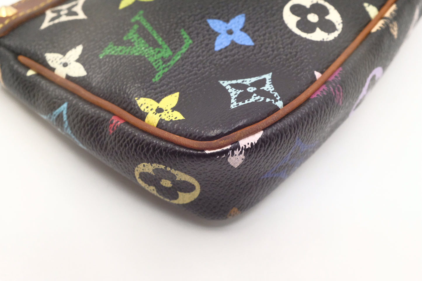 Louis Vuitton Pochette Accessoires in Black Multicolor Monogram Canvas