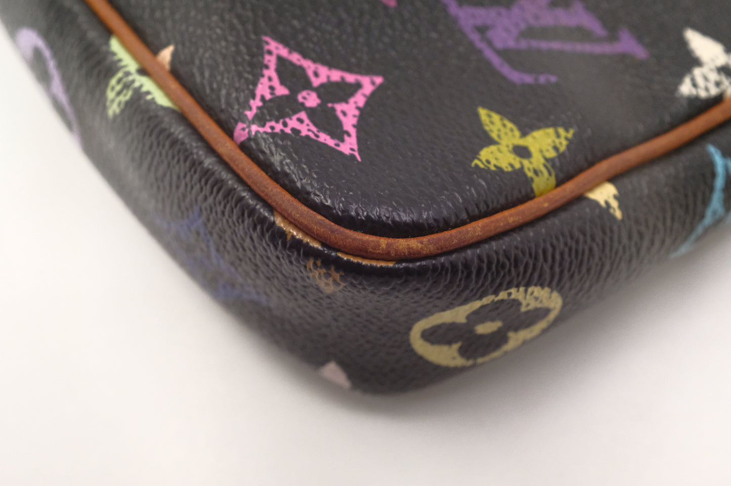 Louis Vuitton Pochette Accessoires in Black Multicolor Monogram Canvas