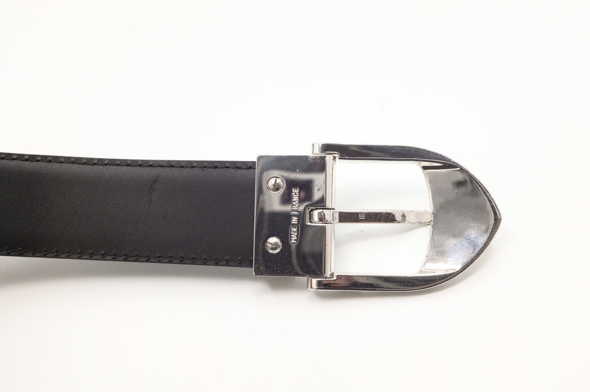 Louis Vuitton Belt in Black Epi Leather