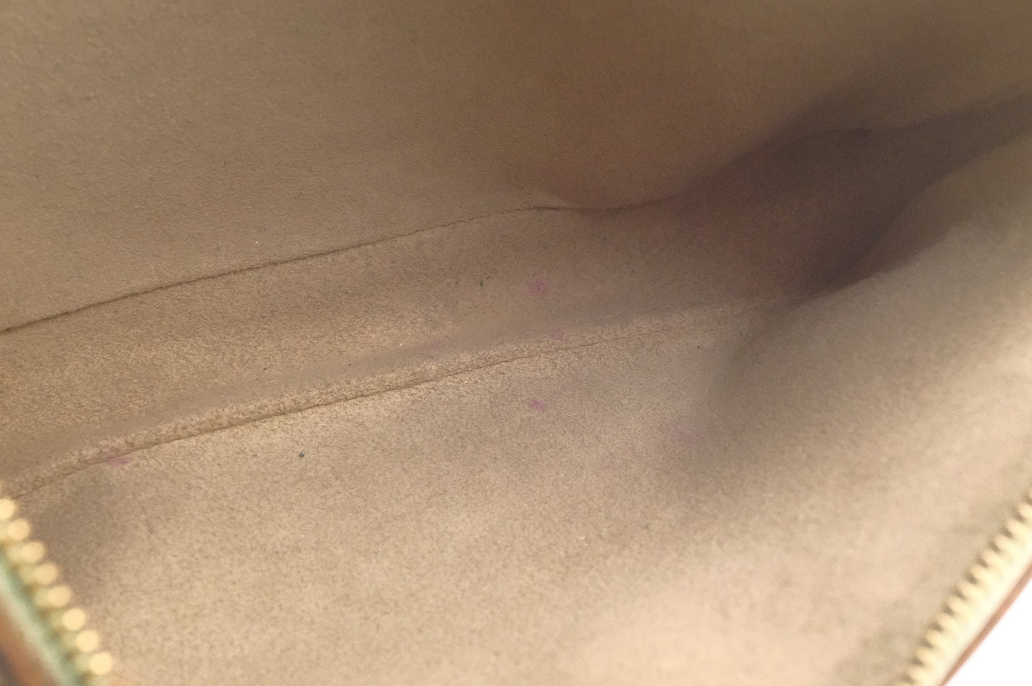 Louis Vuitton Pochette Accessoires in Black Multicolor Monogram Canvas