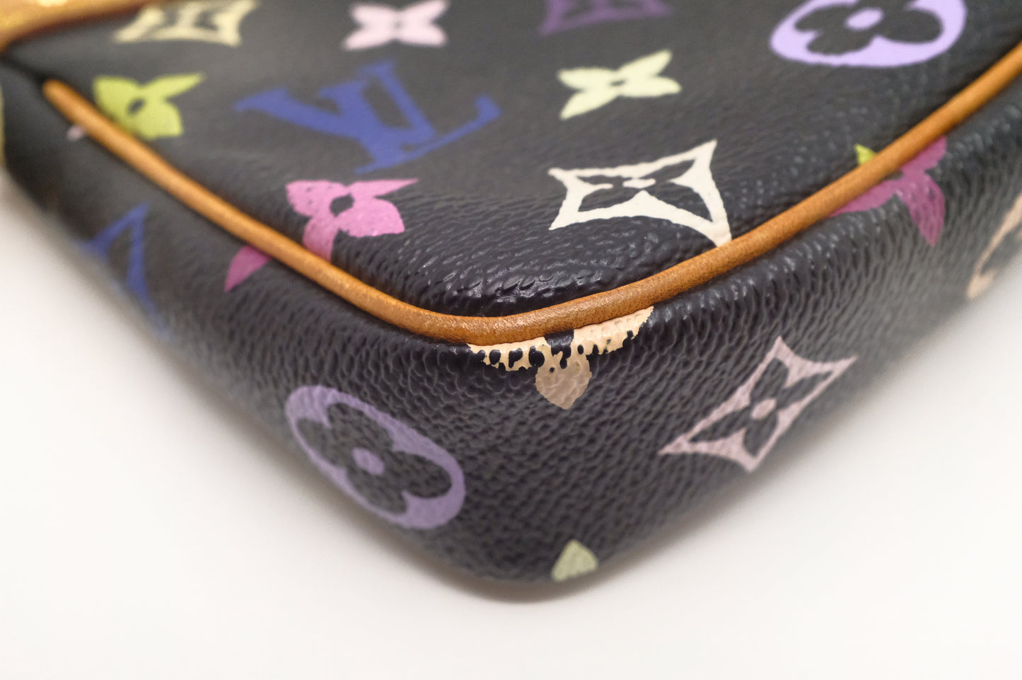 Louis Vuitton Pochette Accessoires in Black Multicolor Monogram Canvas