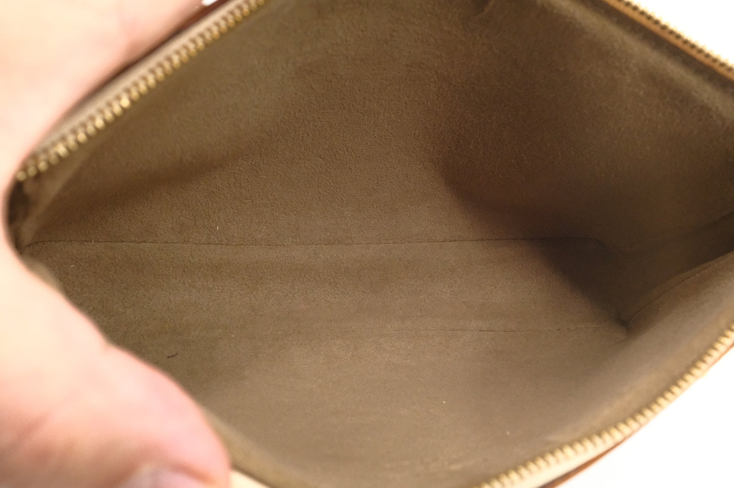 Louis Vuitton Pochette Accessoires in Black Multicolor Monogram Canvas