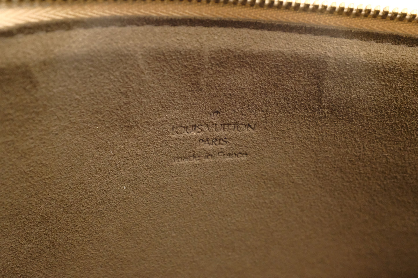 Louis Vuitton Pochette Accessoires in Black Multicolor Monogram Canvas