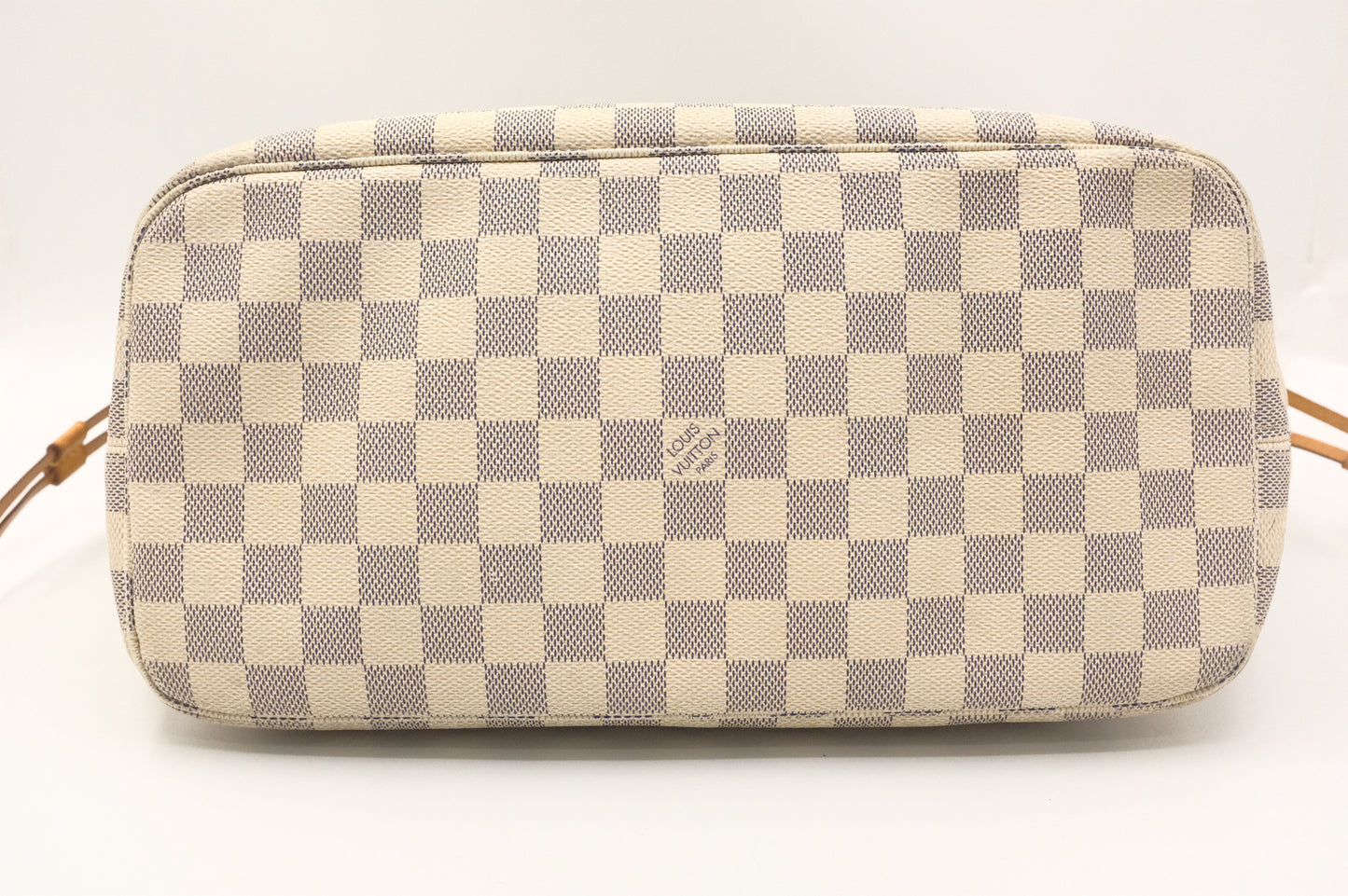 Louis Vuitton Neverfull MM in Damier Azur Canvas