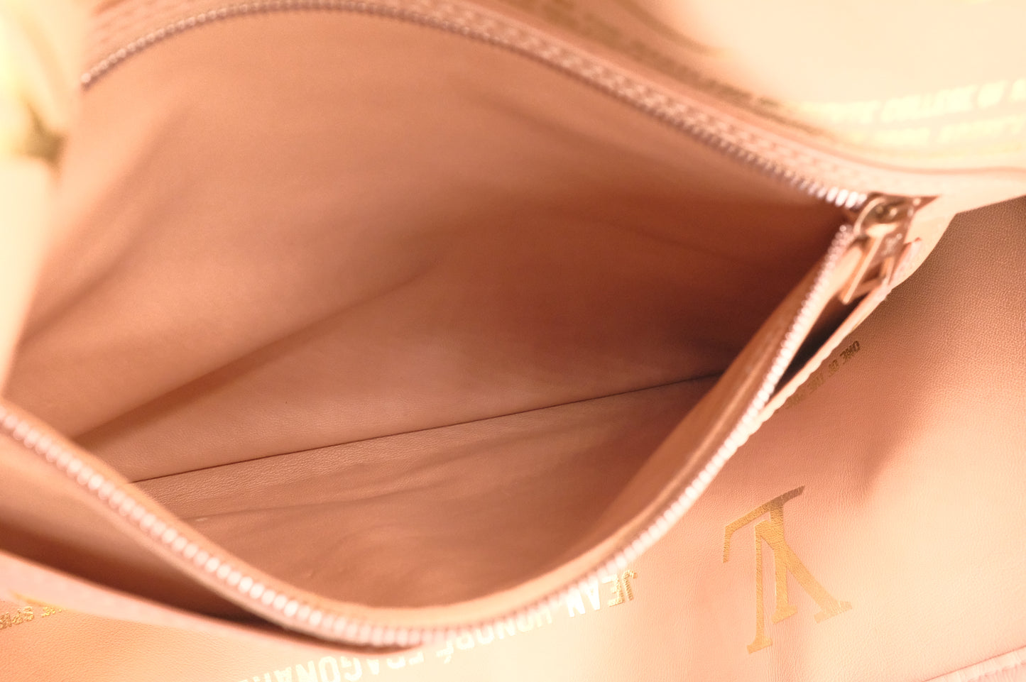 Louis Vuitton x Jeff Koons Neverfull MM Masters Collection: Fragonnard
