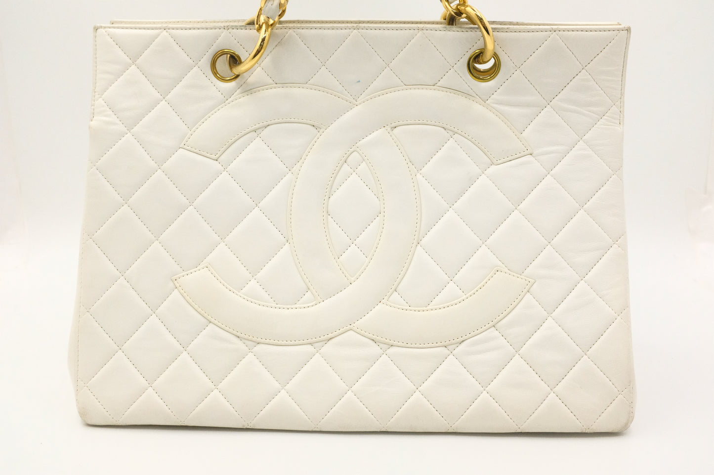 Chanel Grand Timeless Tote in White Matelassé Leather