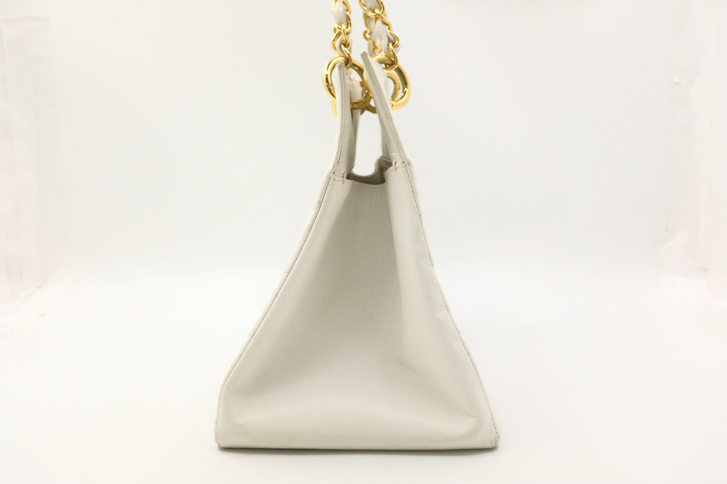 Chanel Grand Timeless Tote in White Matelassé Leather