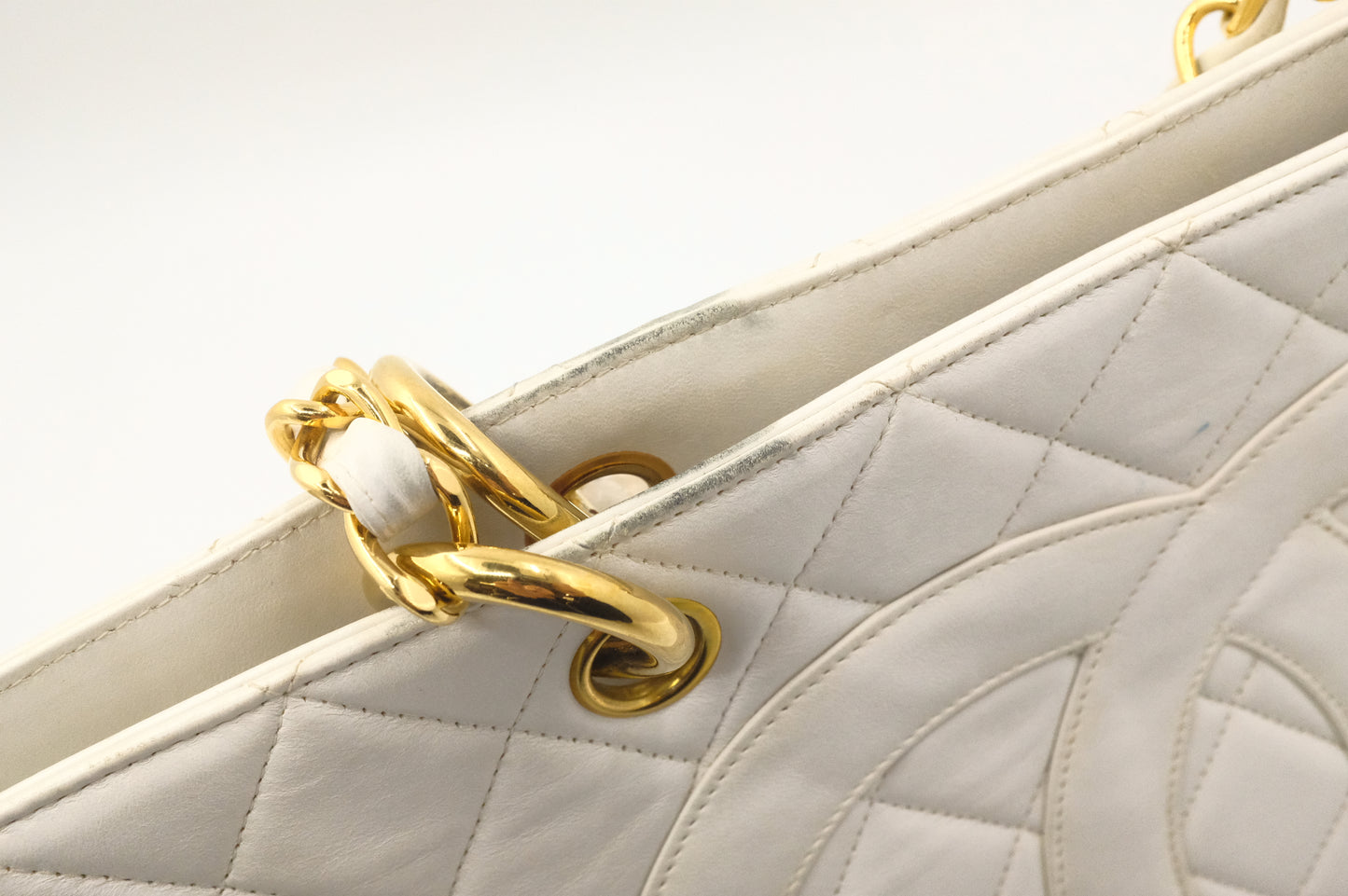 Chanel Grand Timeless Tote in White Matelassé Leather