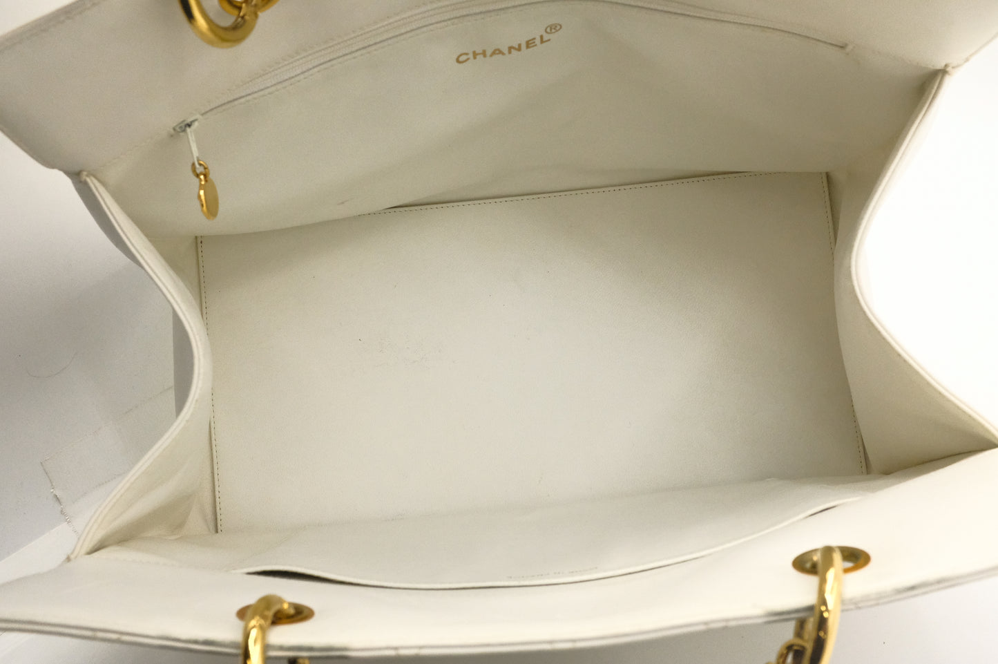 Chanel Grand Timeless Tote in White Matelassé Leather