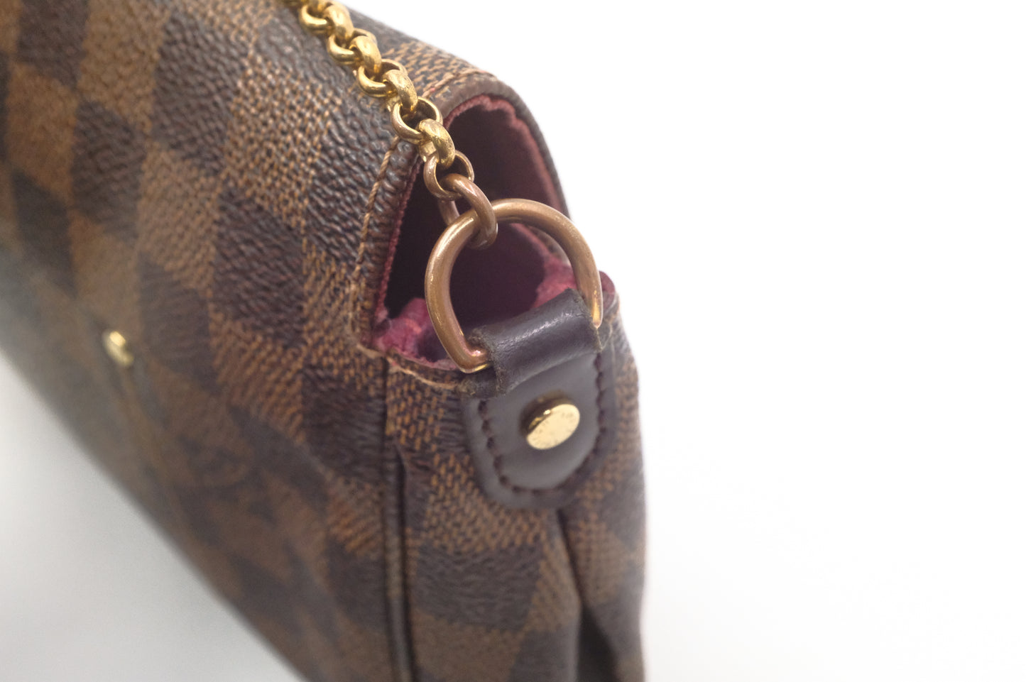 Louis Vuitton Favorite MM in Damier Ebene Canvas