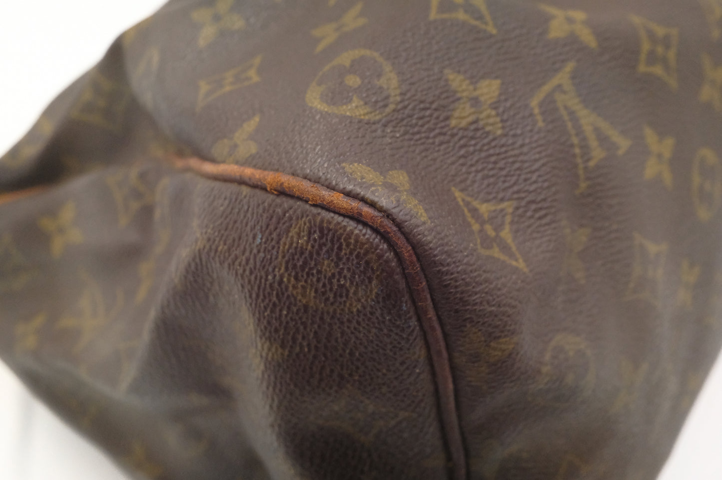 Louis Vuitton Speedy 35 in Monogram Canvas