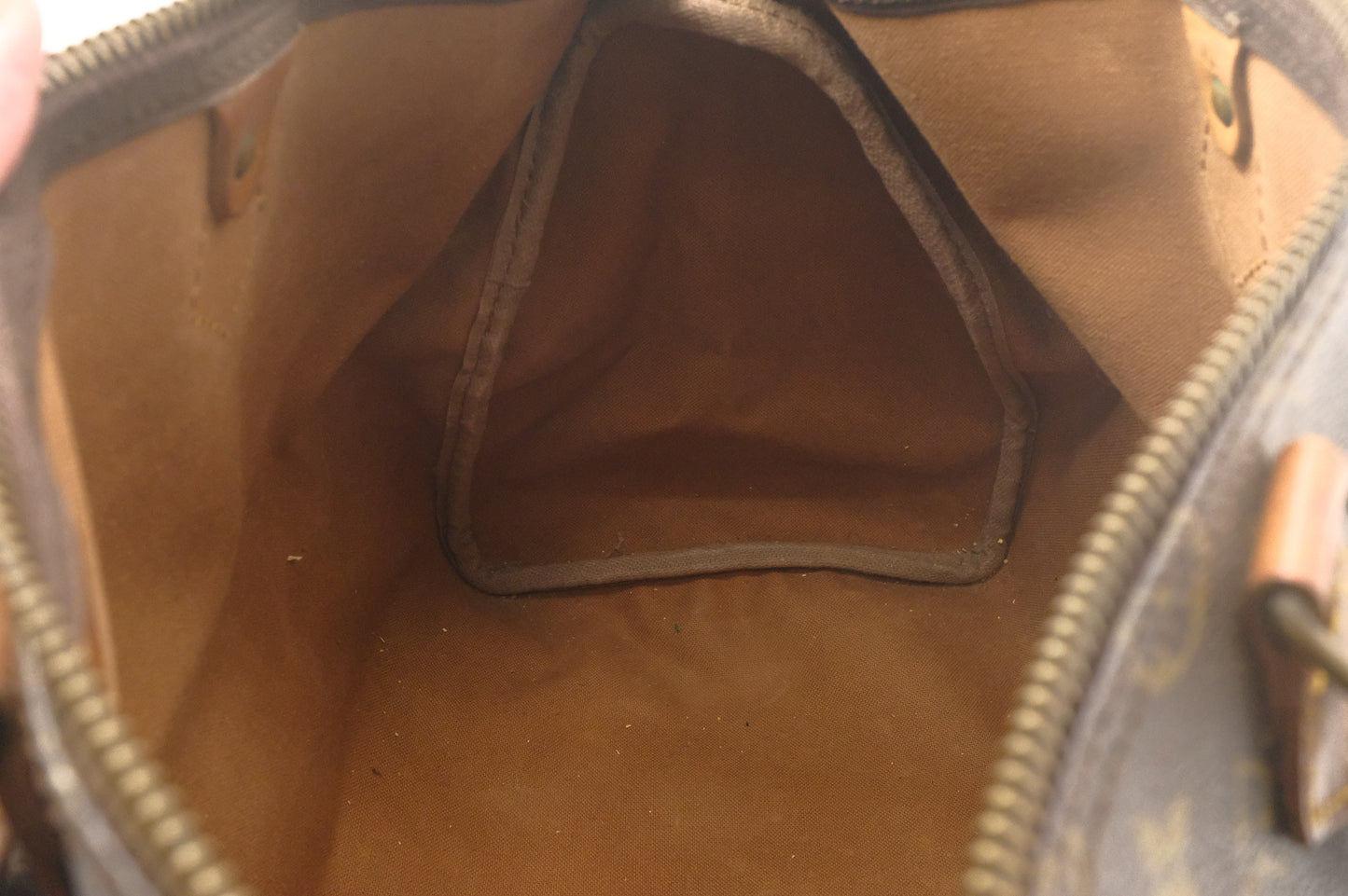 Louis Vuitton Speedy 35 in Monogram Canvas