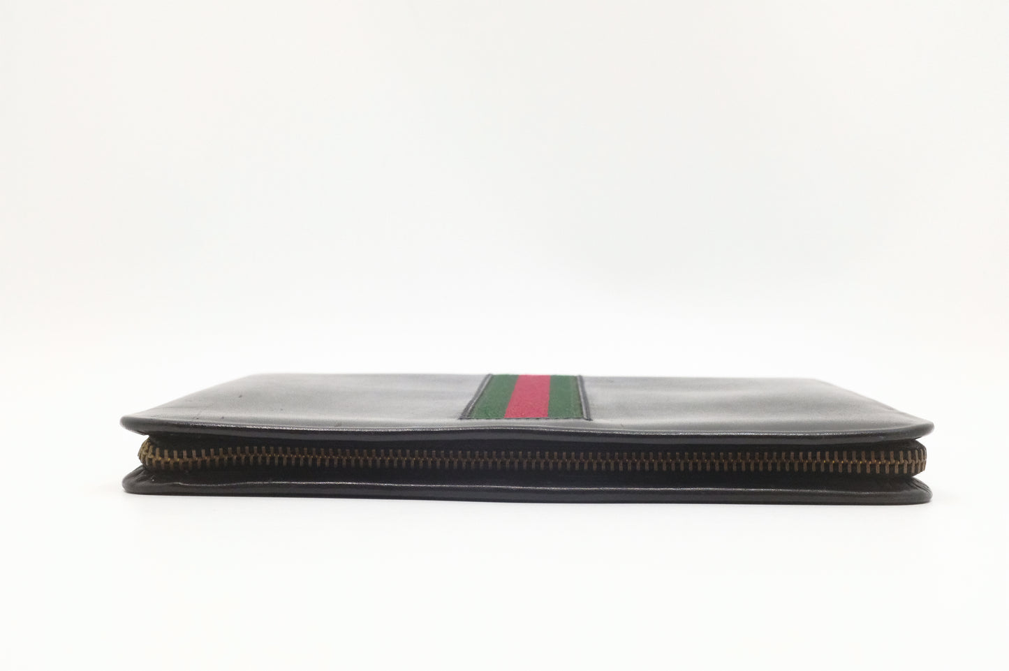 Gucci Zipped Clutch in Black Leather