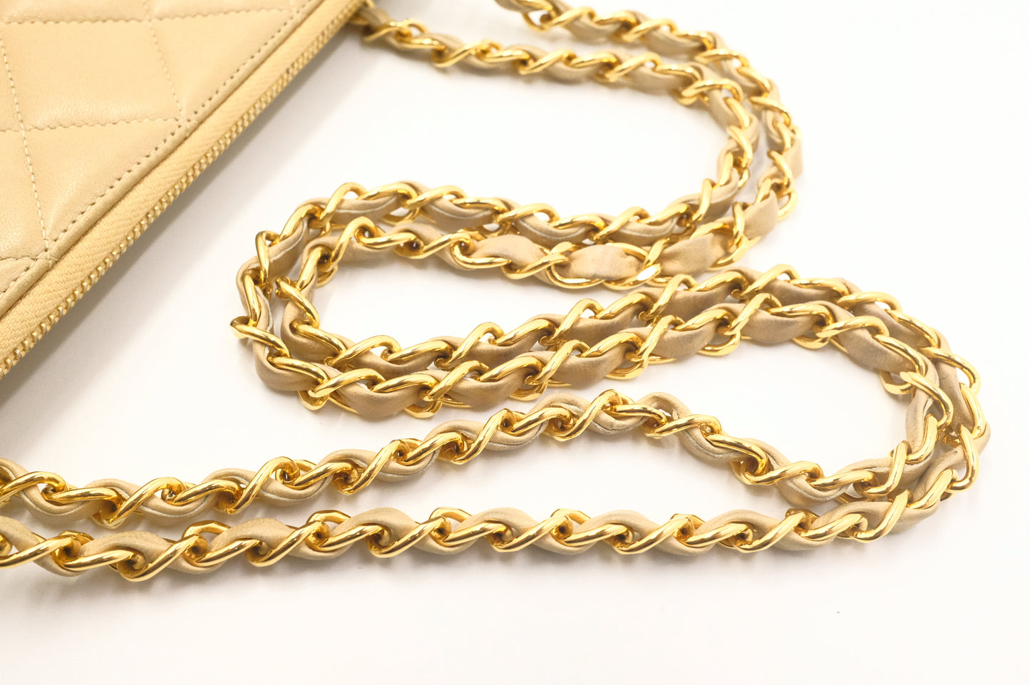 Chanel Chain Shoulder Bag in Beige Matelassé Leather