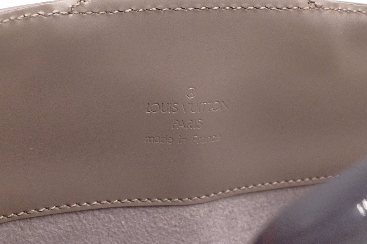 Louis Vuitton Reverie in Lilac Epi Leather