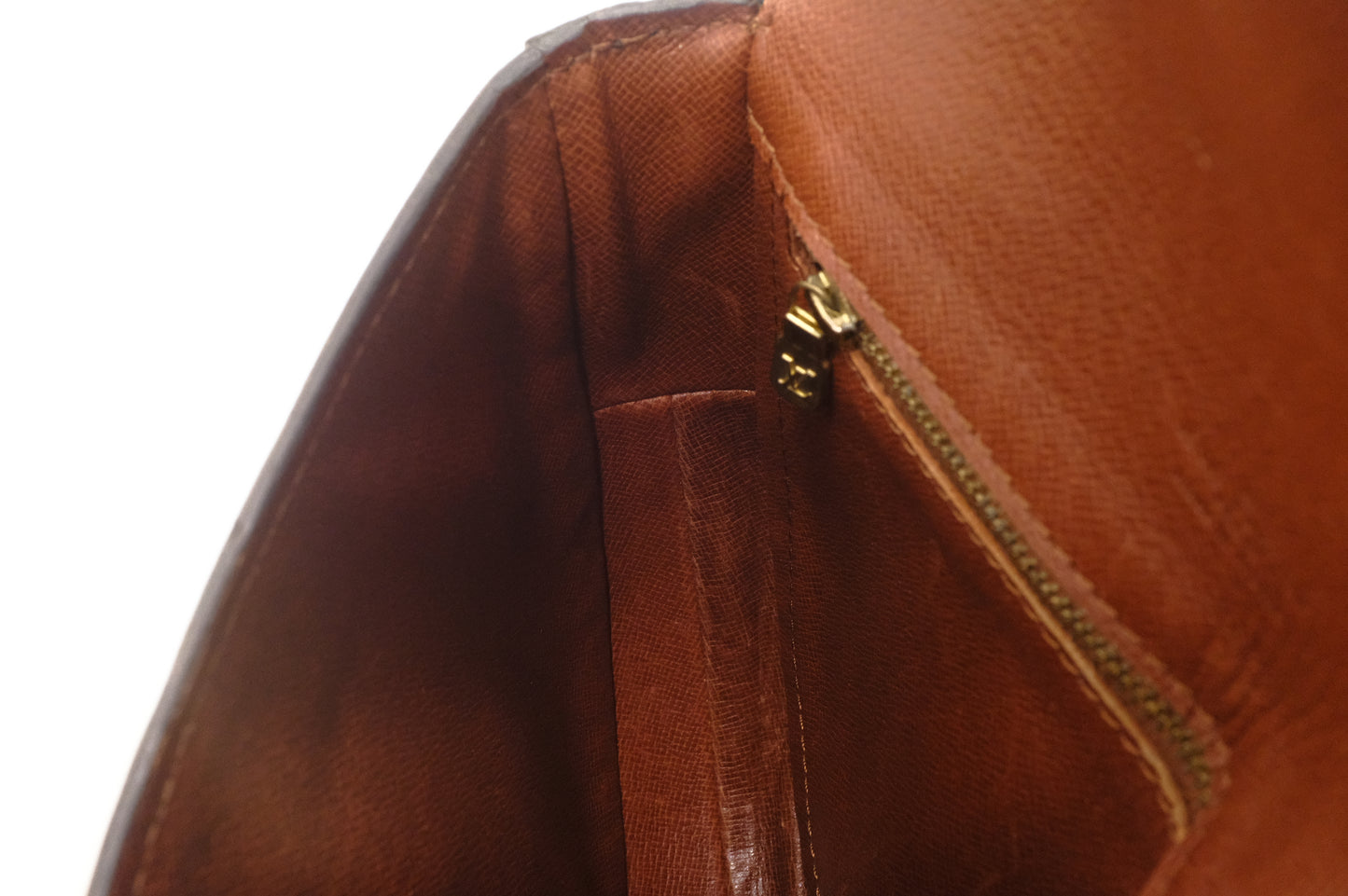 Louis Vuitton Chantilly PM in Monogram Canvas